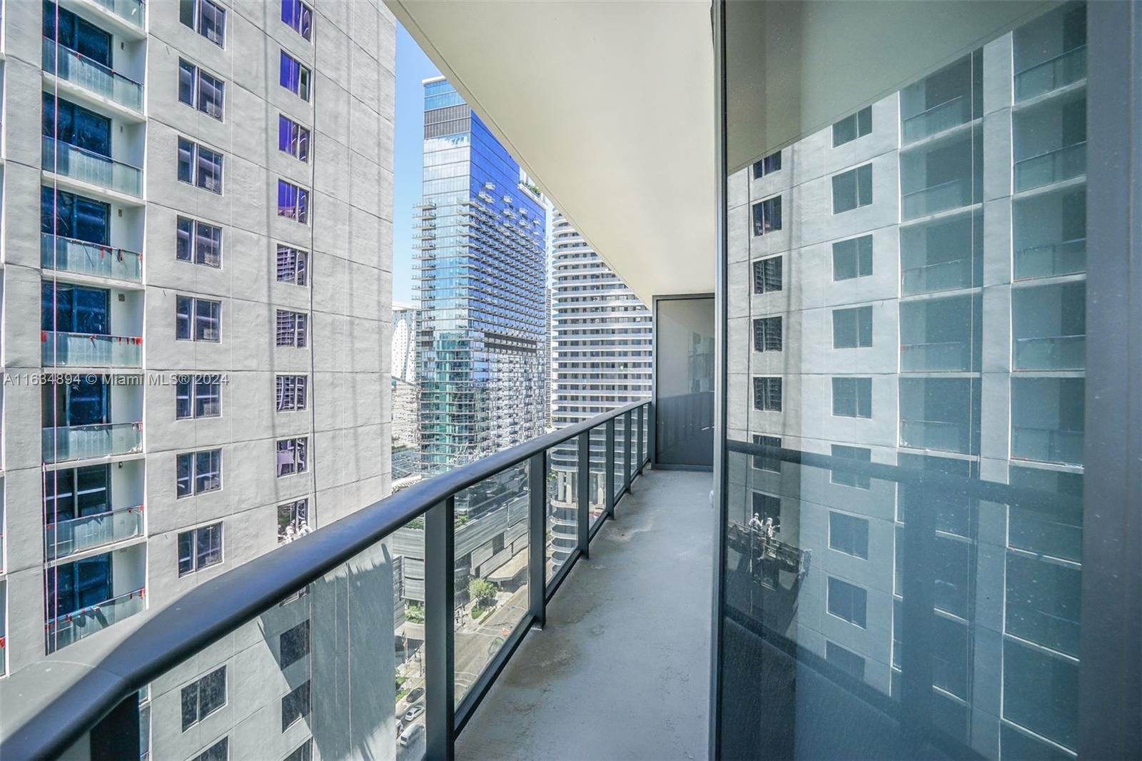 55 SW 9th ST #2108, Miami FL 33130