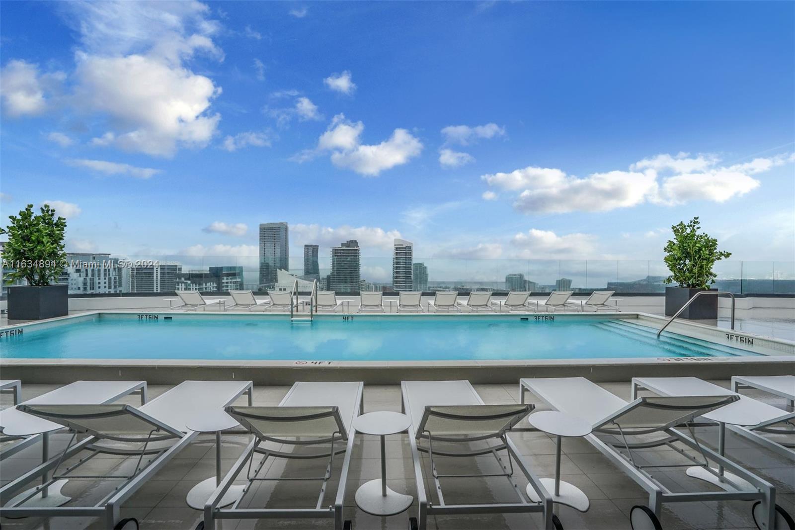 55 SW 9th ST #2108, Miami FL 33130