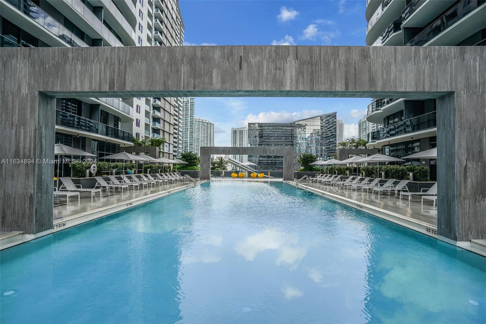 55 SW 9th ST #2108, Miami FL 33130