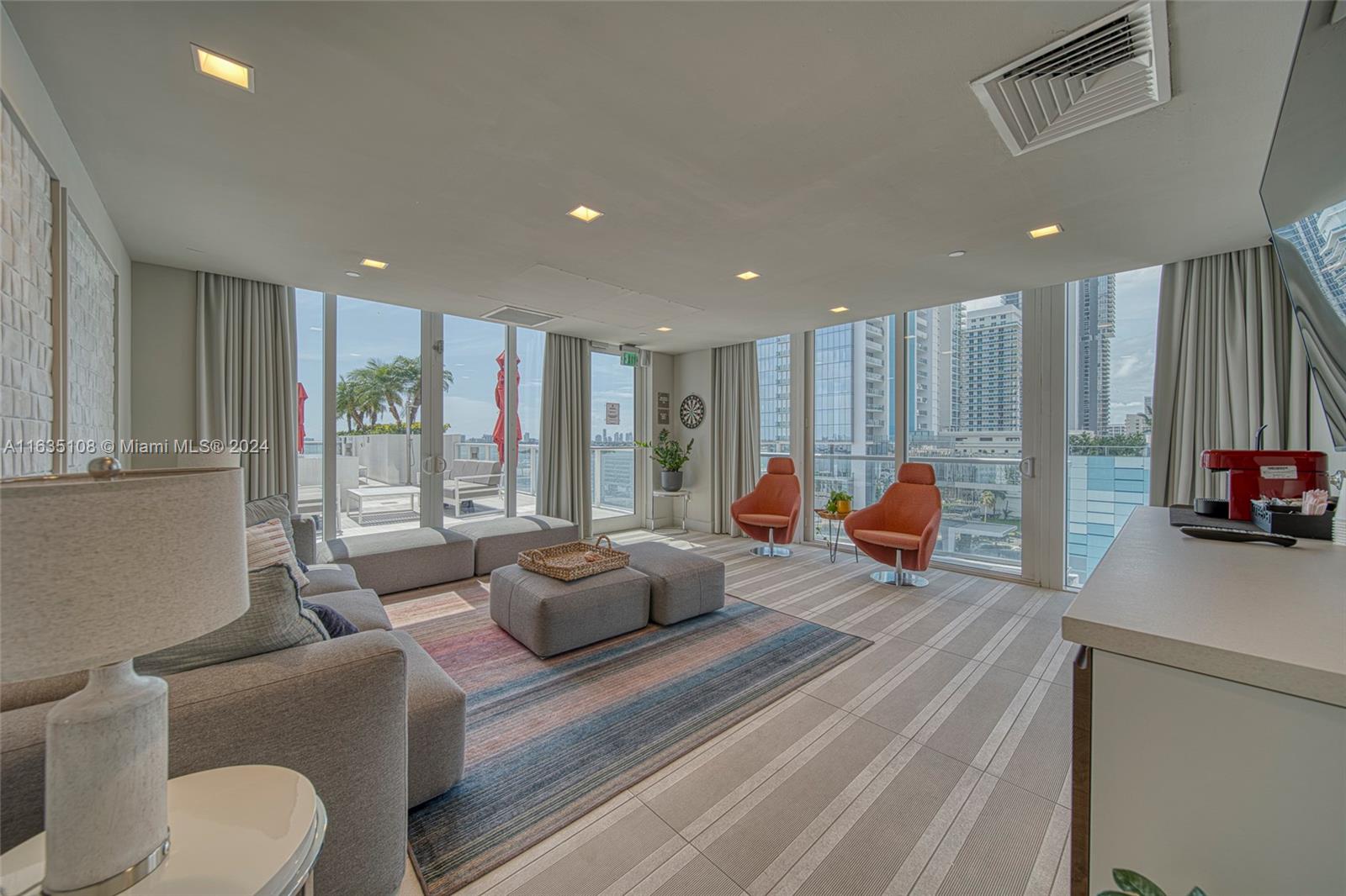 601 NE 27th St #1502, Miami FL 33137