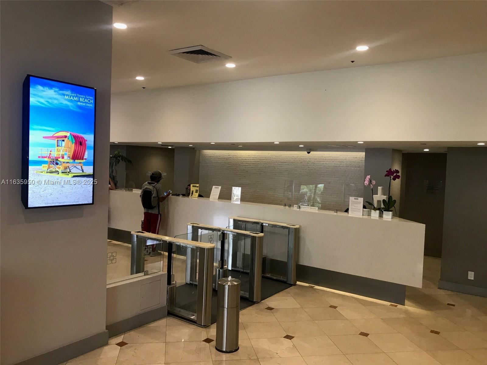100 Lincoln Rd #1633, Miami Beach FL 33139