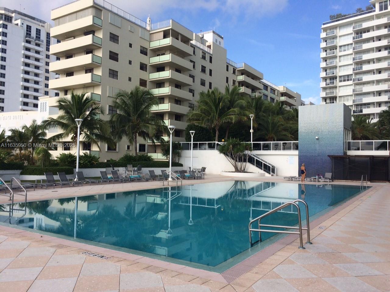 100 Lincoln Rd #1633, Miami Beach FL 33139