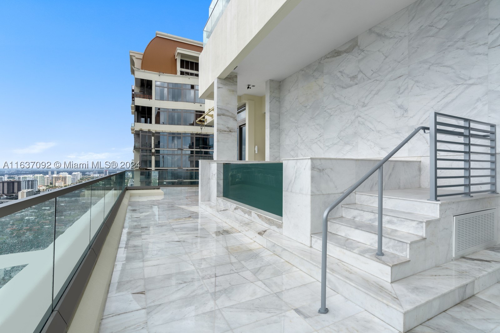 17901 Collins #Ph4705, Sunny Isles Beach FL 33160