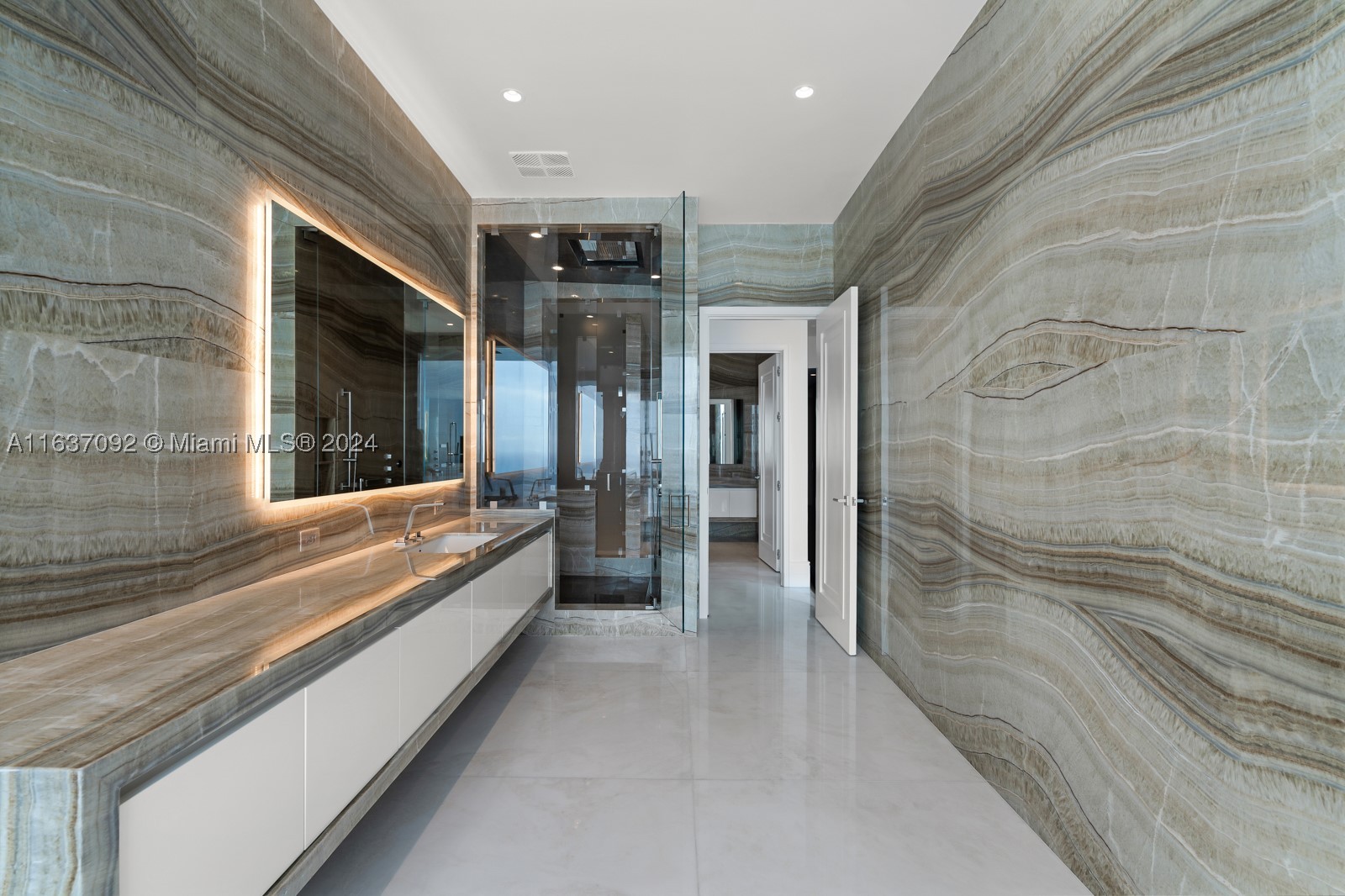 17901 Collins #Ph4705, Sunny Isles Beach FL 33160
