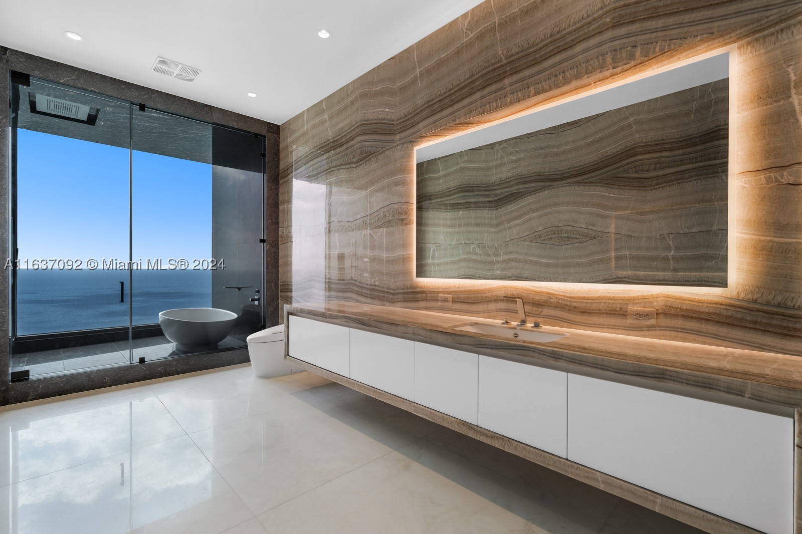 17901 Collins #Ph4705, Sunny Isles Beach FL 33160