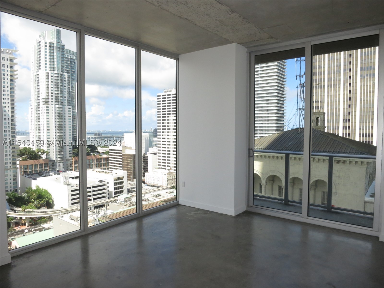 151 SE 1 St #1902, Miami FL 33131