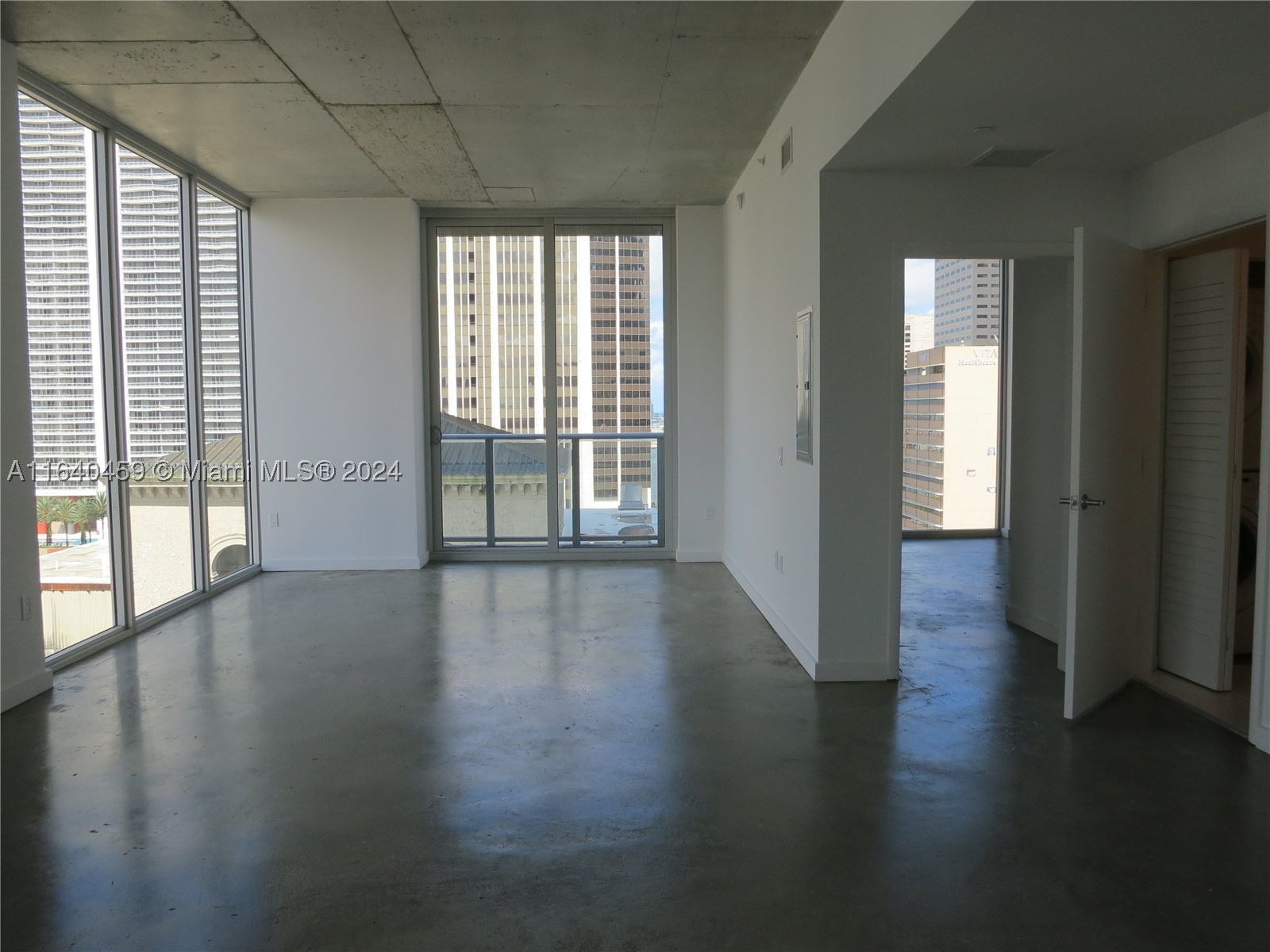 151 SE 1 St #1902, Miami FL 33131