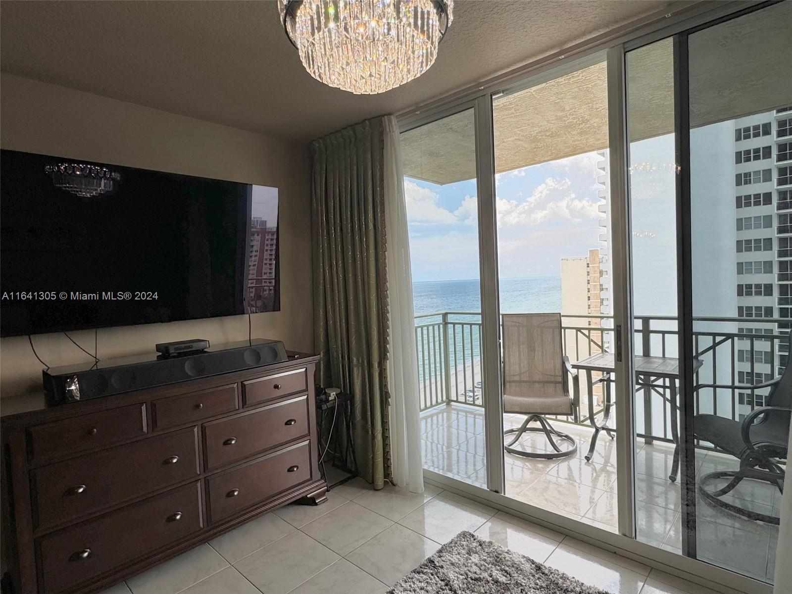 2080 S Ocean Dr #1607, Hallandale Beach FL 33009