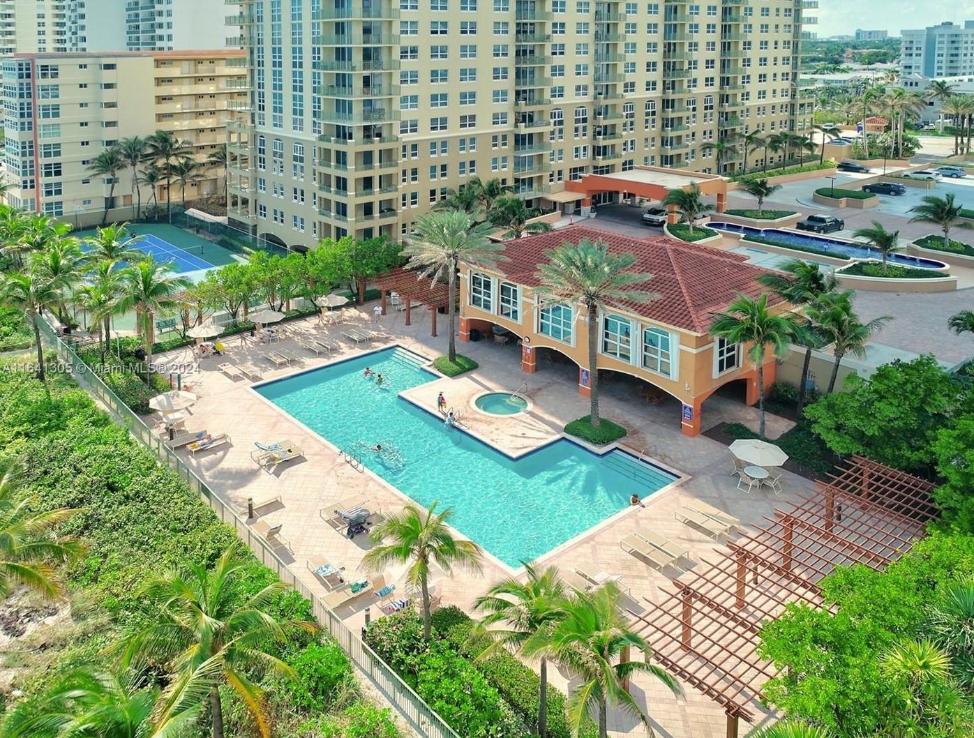 2080 S Ocean Dr #1607, Hallandale Beach FL 33009