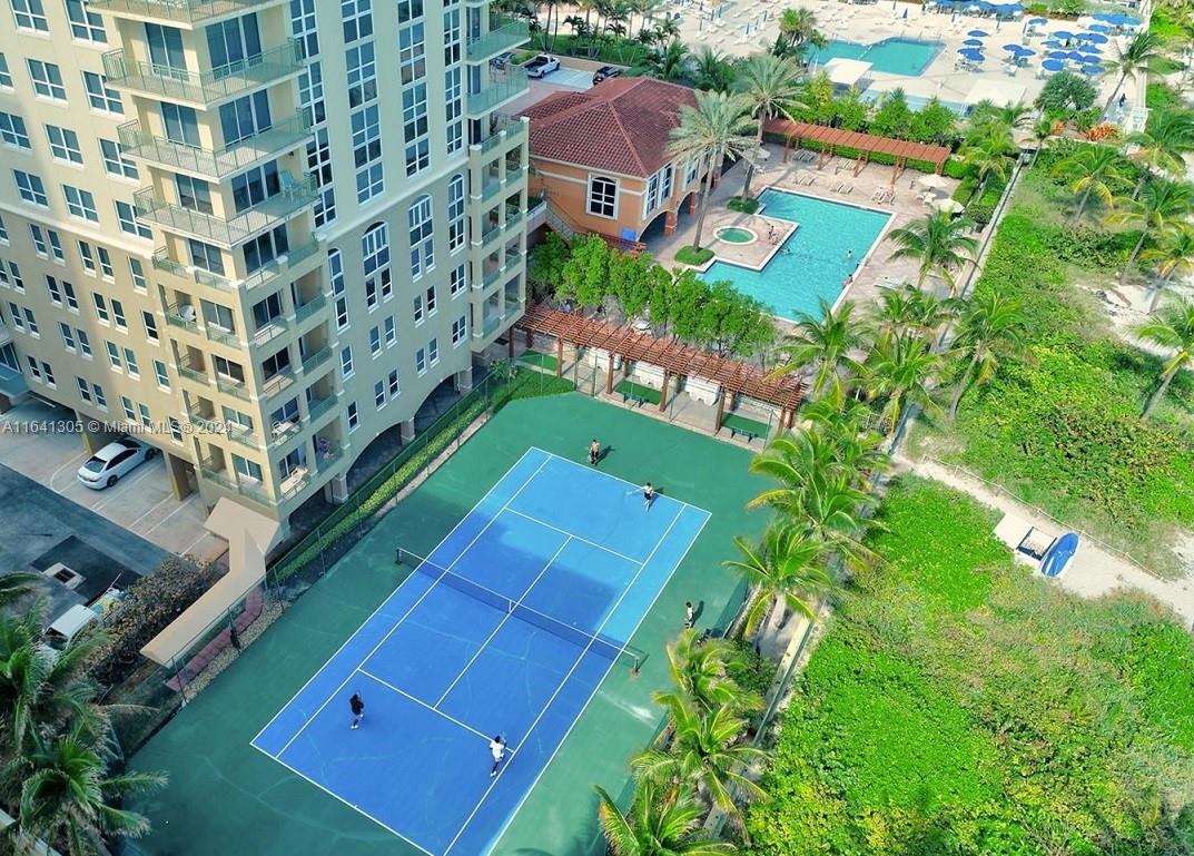 2080 S Ocean Dr #1607, Hallandale Beach FL 33009