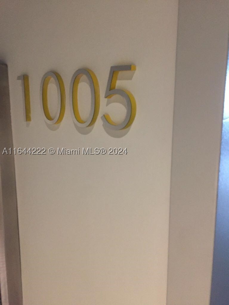 45 SW 9th St #1005, Miami FL 33130