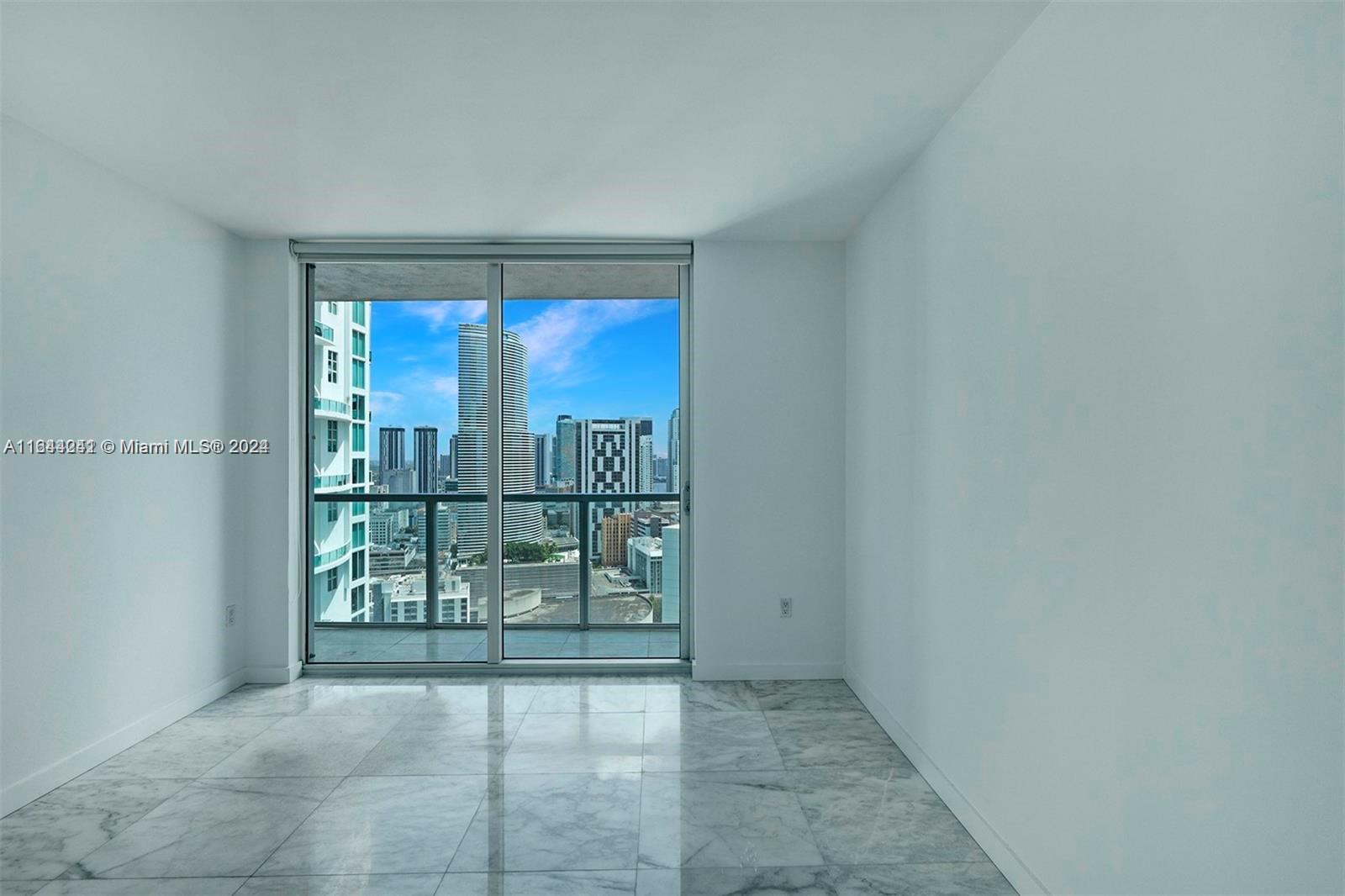 55 SE 6th St #3401, Miami FL 33131