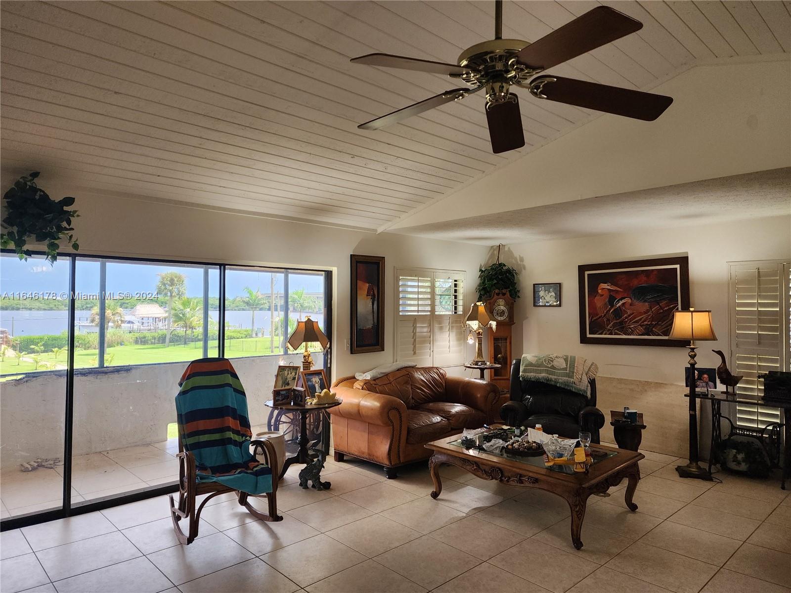 393 SW 35th St #393, Palm City FL 34990