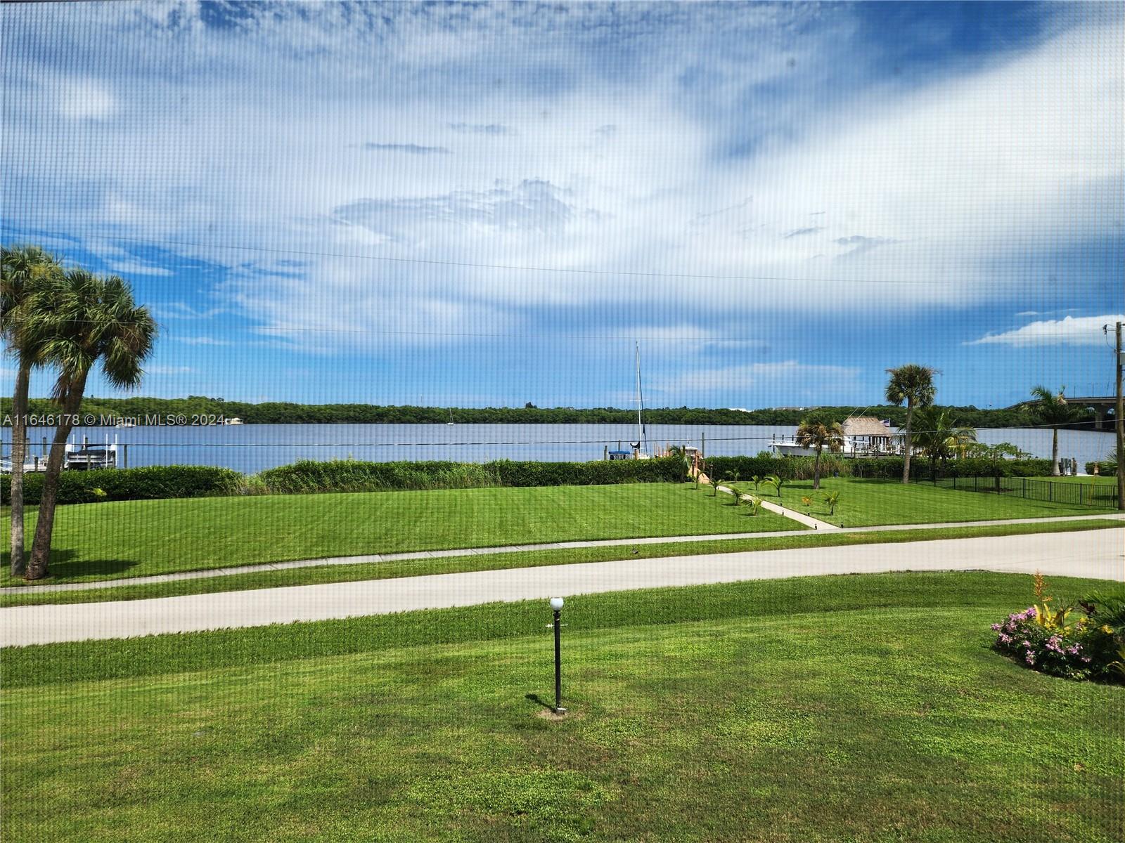 393 SW 35th St #393, Palm City FL 34990