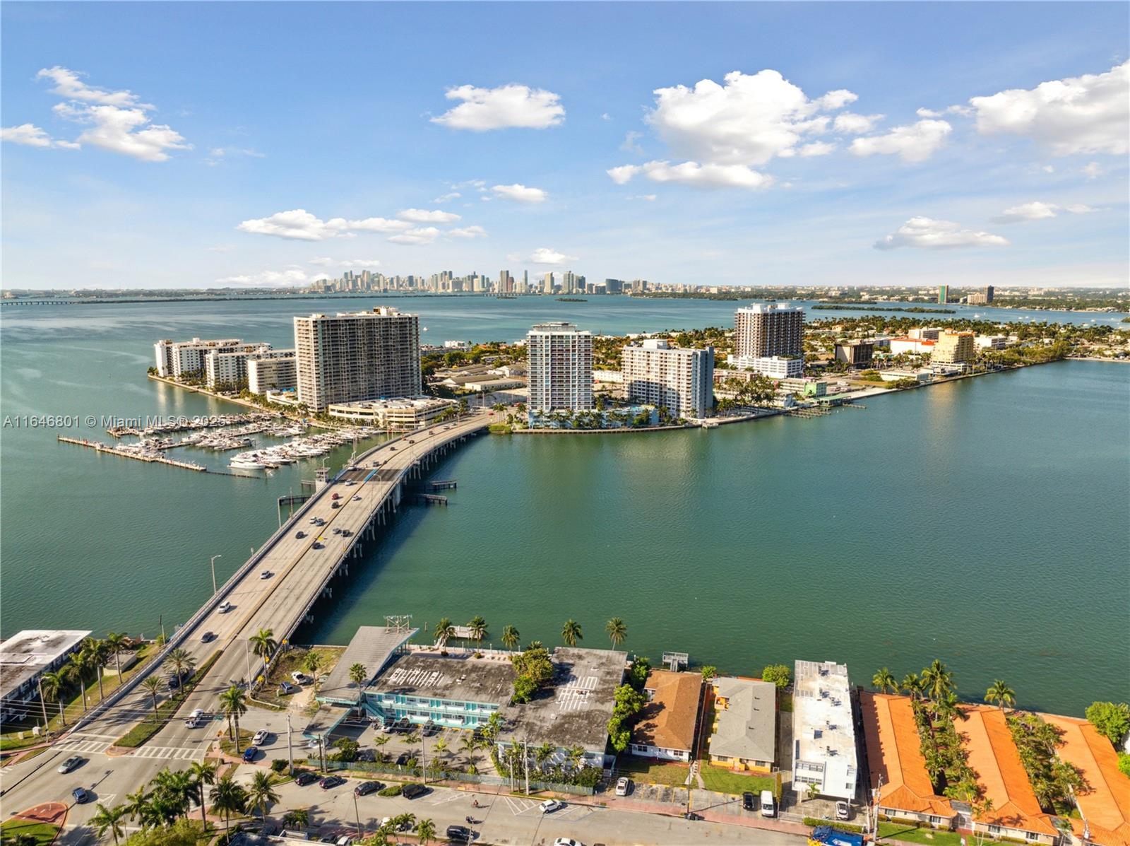 1020 S Shore Dr, Miami Beach FL 33141