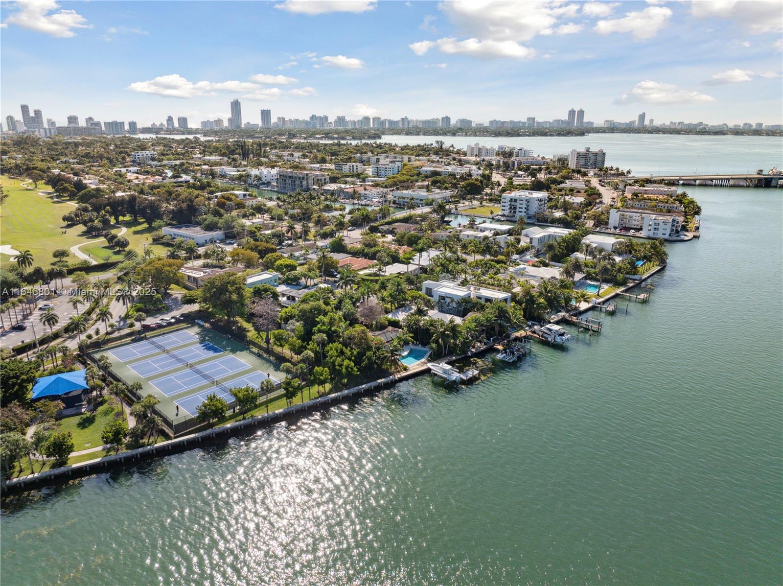 1020 S Shore Dr, Miami Beach FL 33141