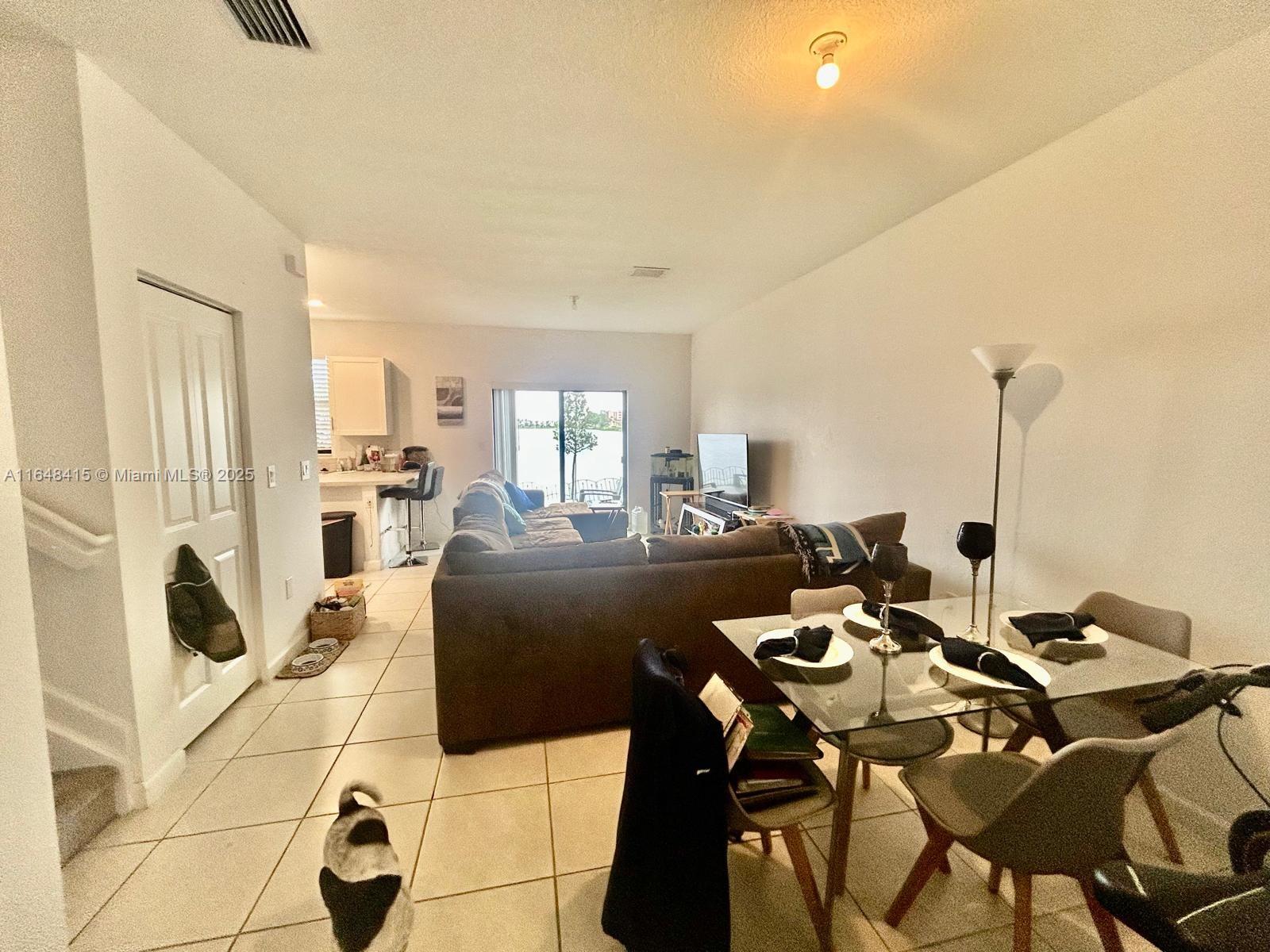 20626 NE 5th Pl #20626, Miami FL 33179