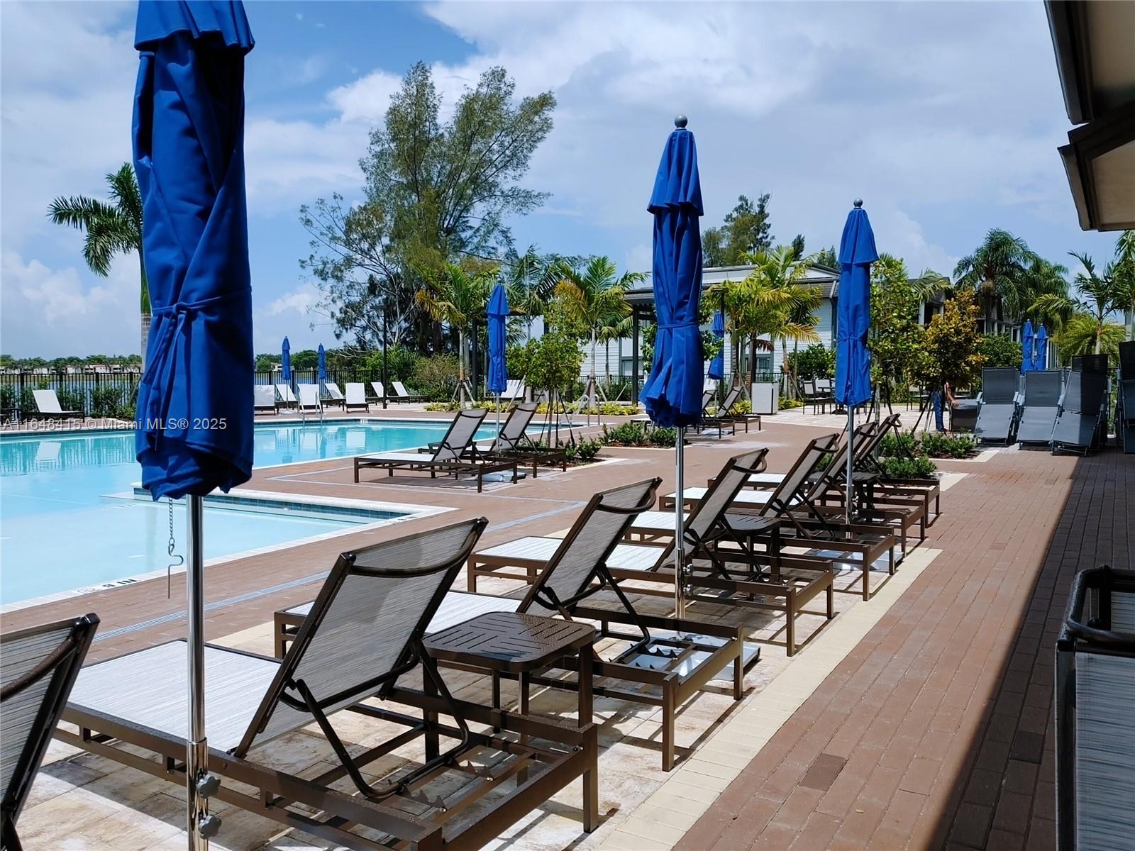20626 NE 5th Pl #20626, Miami FL 33179
