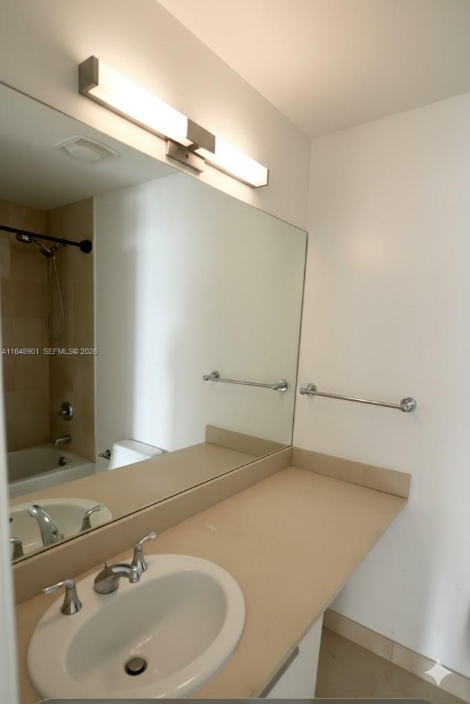3131 NE 188th St #1-1001, Aventura FL 33180
