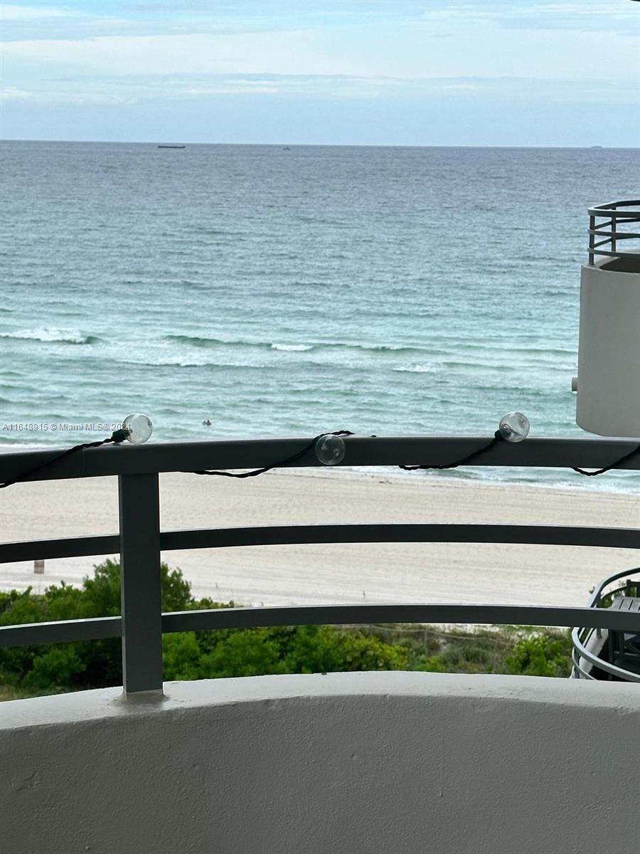5555 Collins Ave #10B, Miami Beach FL 33140