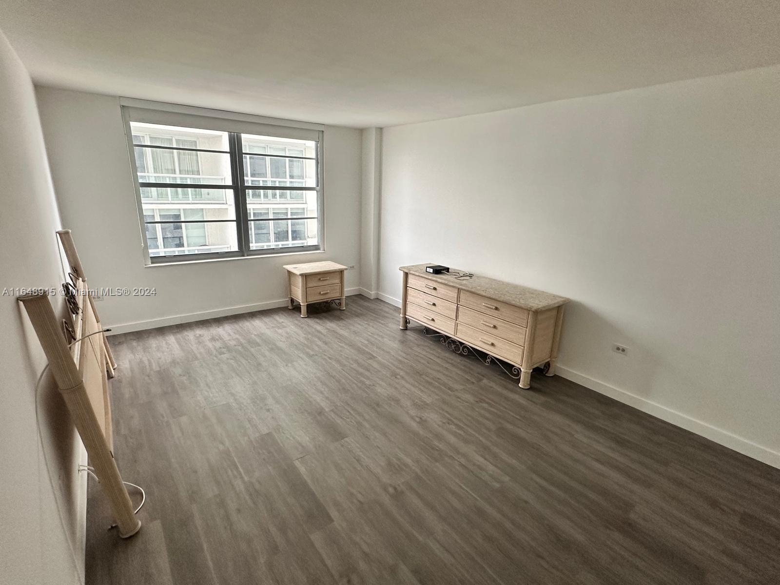 5555 Collins Ave #10B, Miami Beach FL 33140