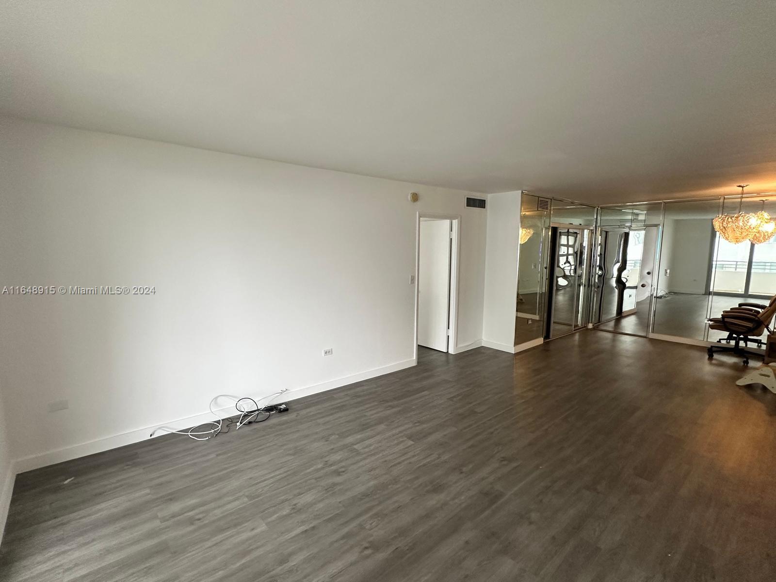 5555 Collins Ave #10B, Miami Beach FL 33140