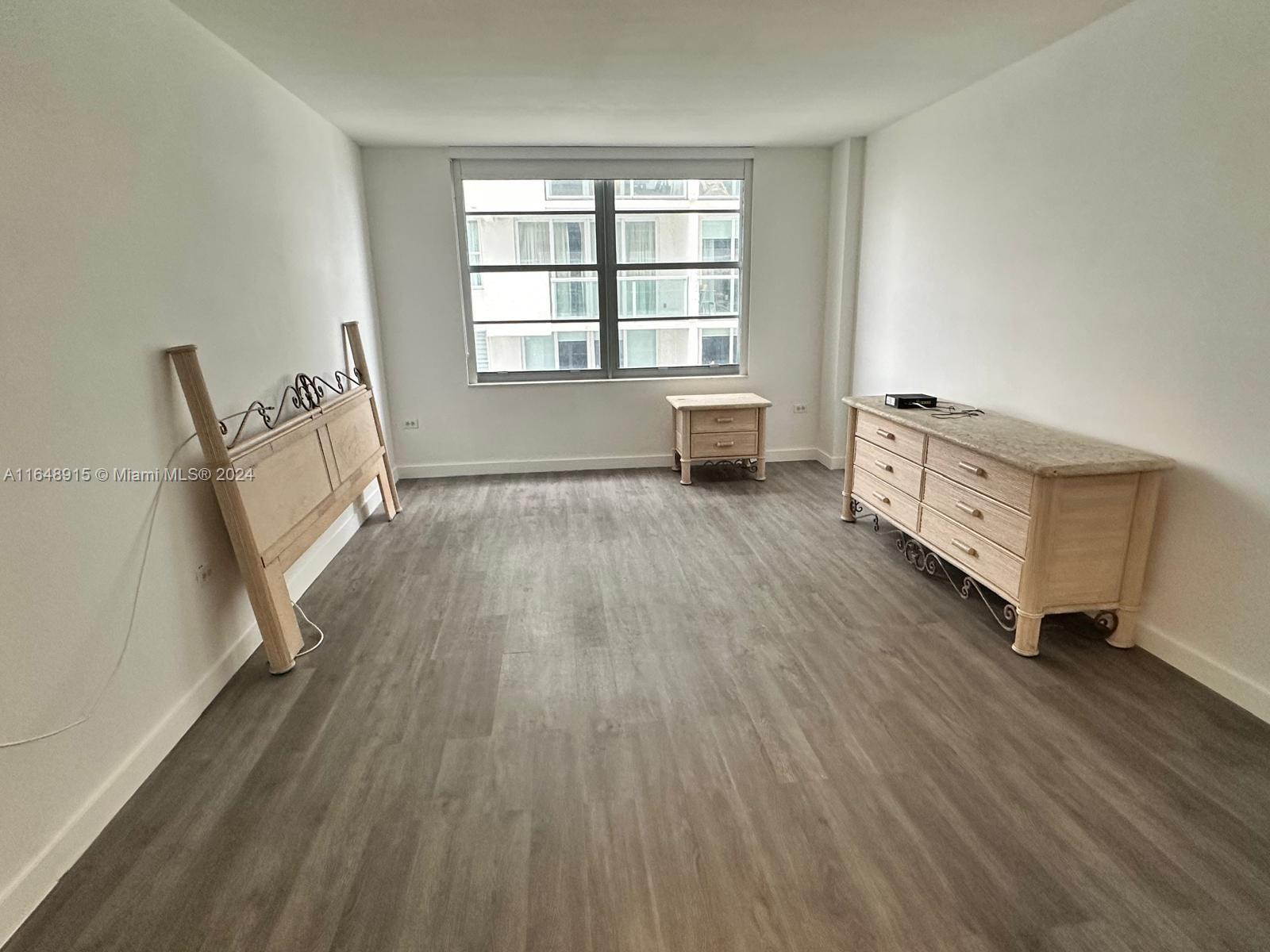 5555 Collins Ave #10B, Miami Beach FL 33140