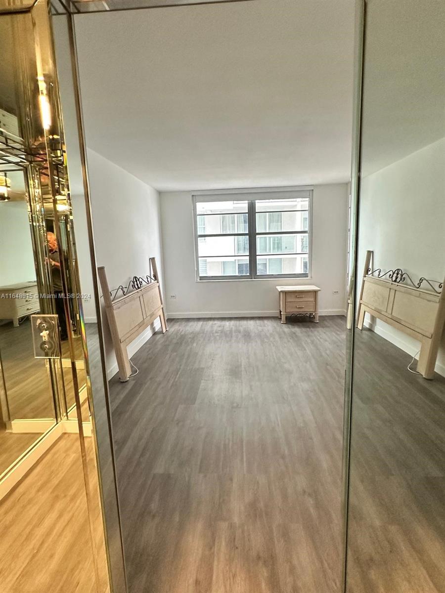 5555 Collins Ave #10B, Miami Beach FL 33140