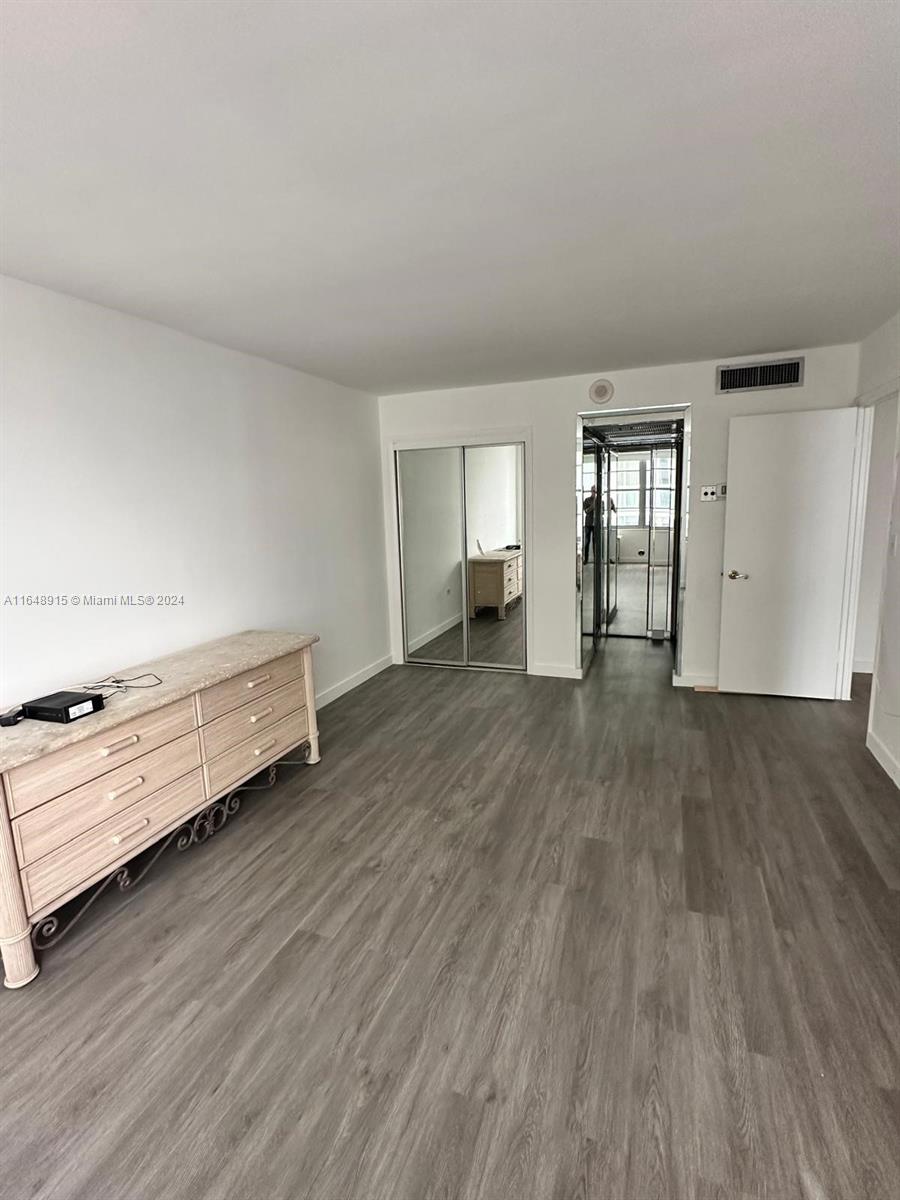 5555 Collins Ave #10B, Miami Beach FL 33140