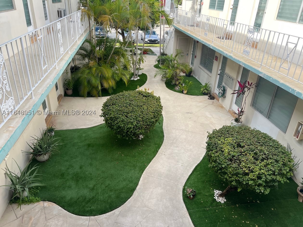 2072 NE 169th St #9, 11, 12 & 5, North Miami Beach FL 33162