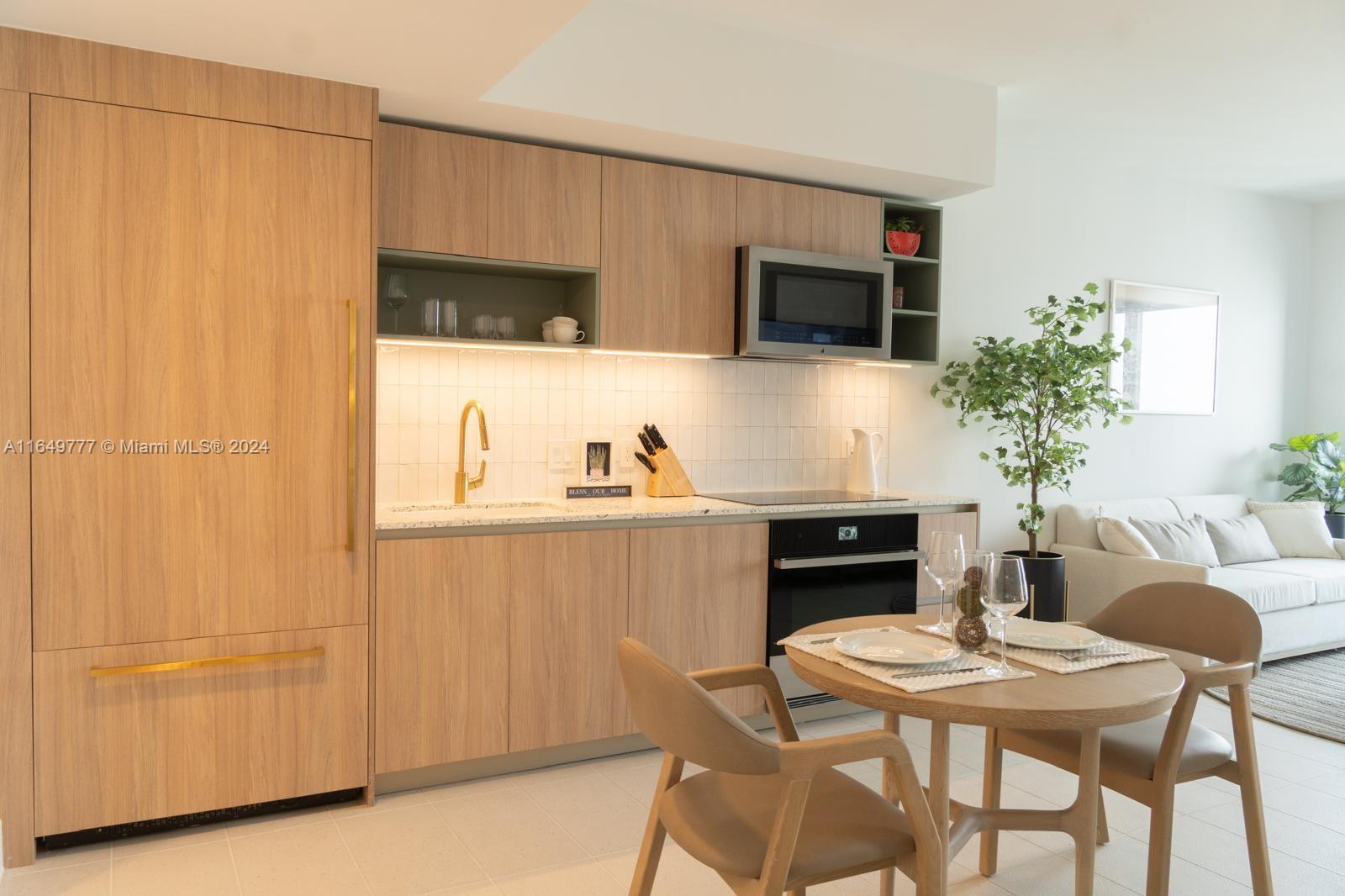 601 NE 1 Ave #4704, Miami FL 33132