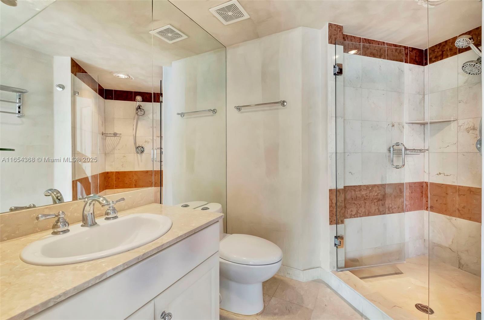 3370 Hidden Bay Dr #2708, Aventura FL 33180