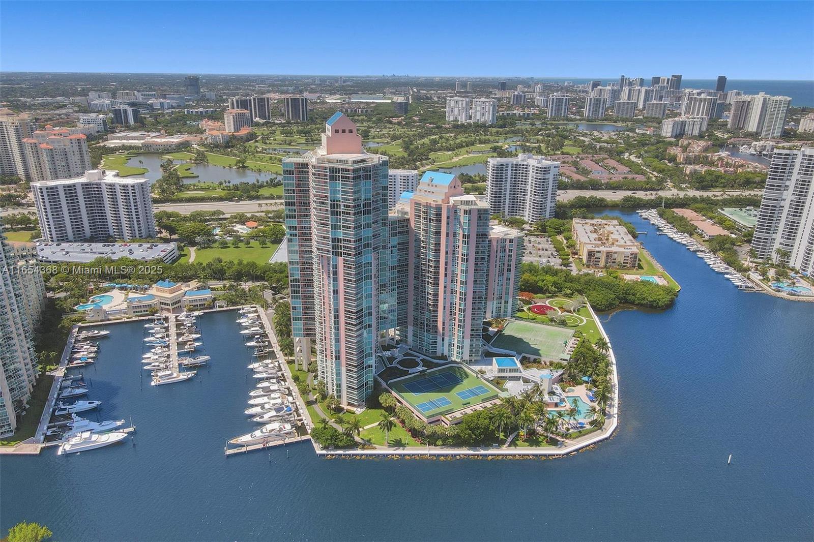 3370 Hidden Bay Dr #2708, Aventura FL 33180