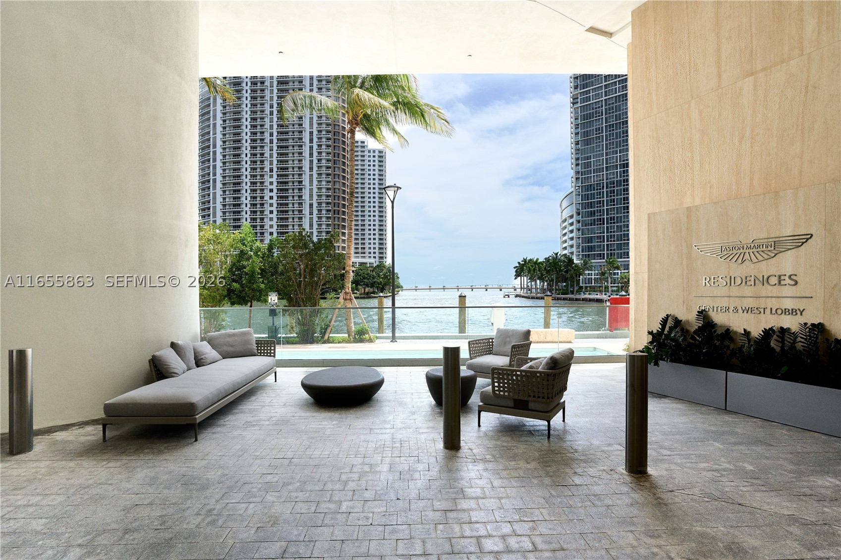 300 Biscayne Blvd Way #3201, Miami FL 33131