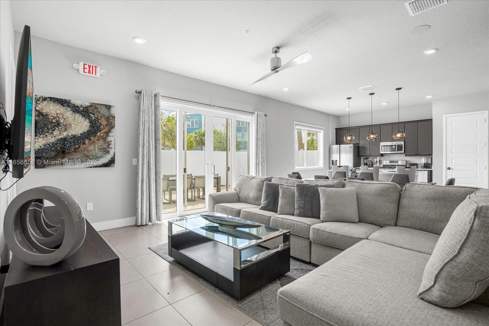 7740 Sandy Ridge Dr #112, Kissimmee FL 34747