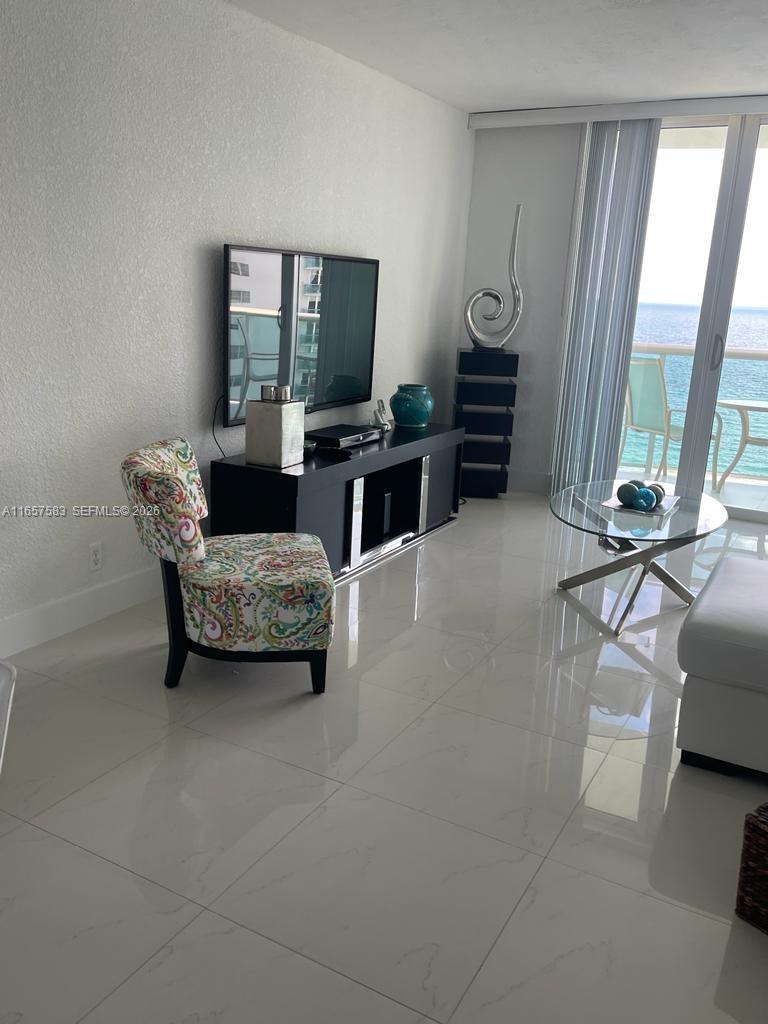 3801 S Ocean Dr #12M, Hollywood FL 33019