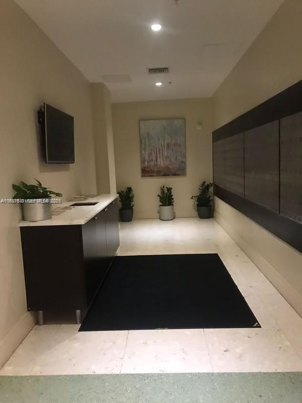 3801 S Ocean Dr #12M, Hollywood FL 33019