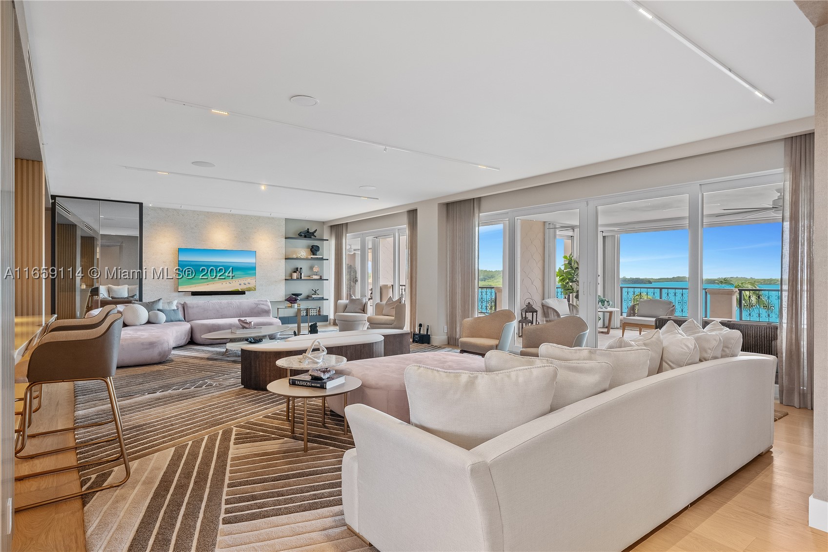 5242 Fisher Island Dr #5242, Miami Beach FL 33109