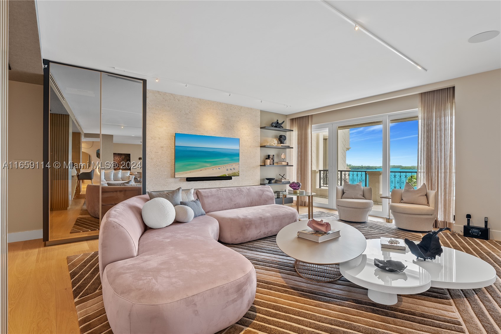 5242 Fisher Island Dr #5242, Miami Beach FL 33109
