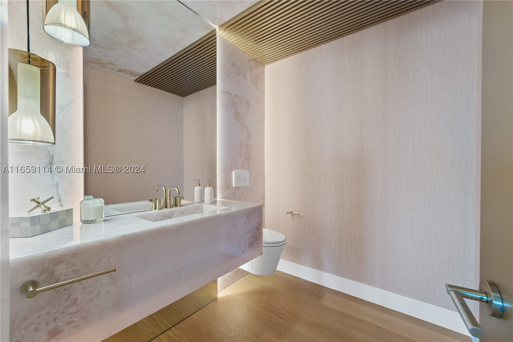 5242 Fisher Island Dr #5242, Miami Beach FL 33109