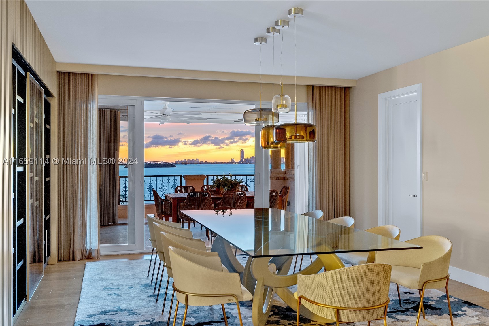 5242 Fisher Island Dr #5242, Miami Beach FL 33109