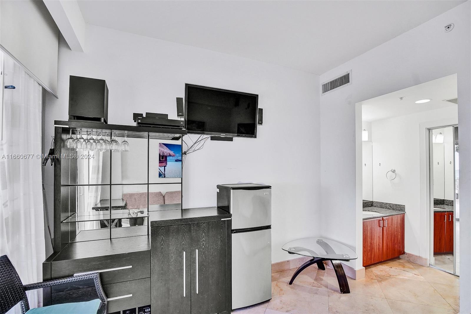 18201 Collins Ave #3404&Cabana, Sunny Isles Beach FL 33160