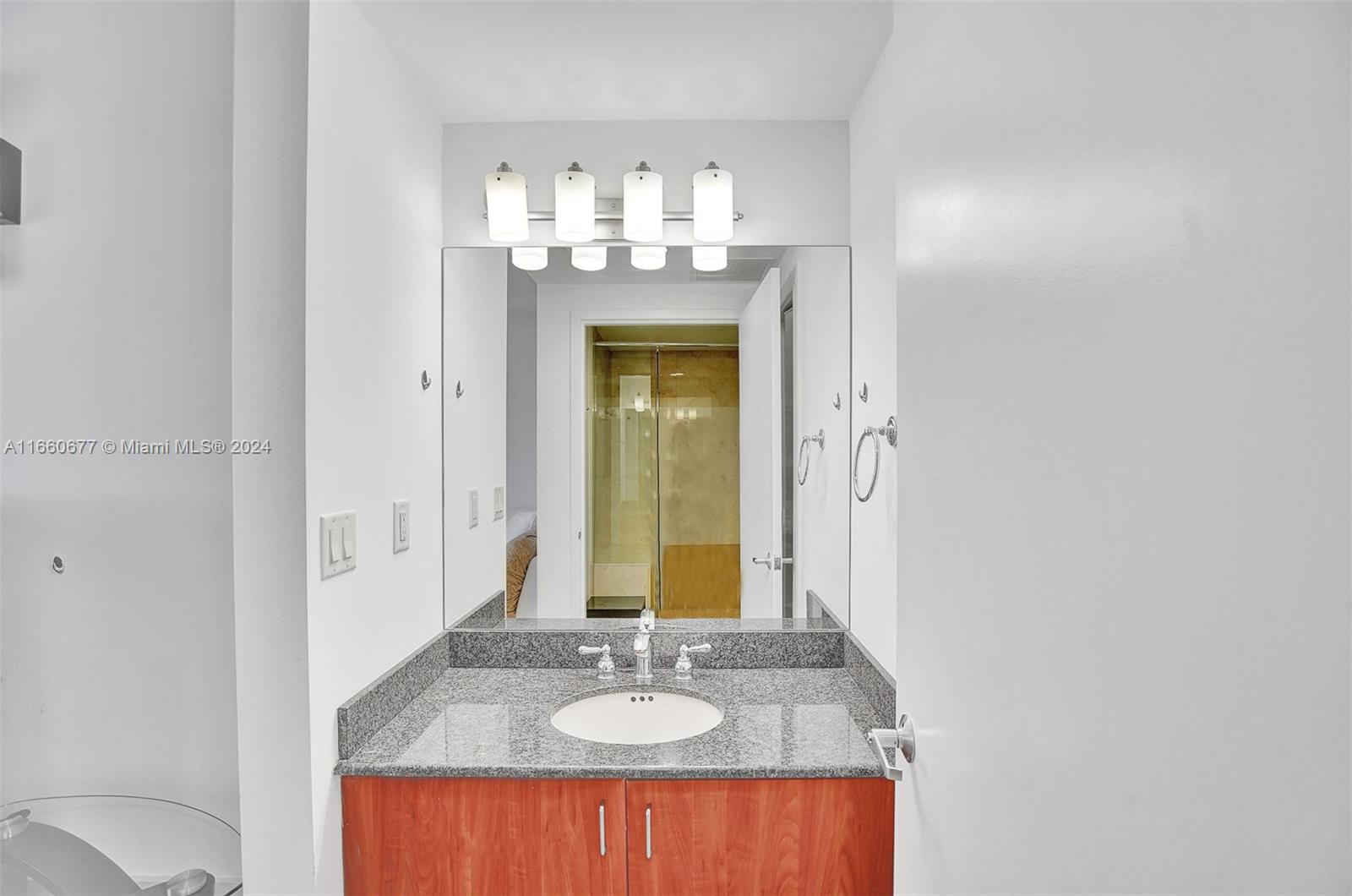18201 Collins Ave #3404&Cabana, Sunny Isles Beach FL 33160
