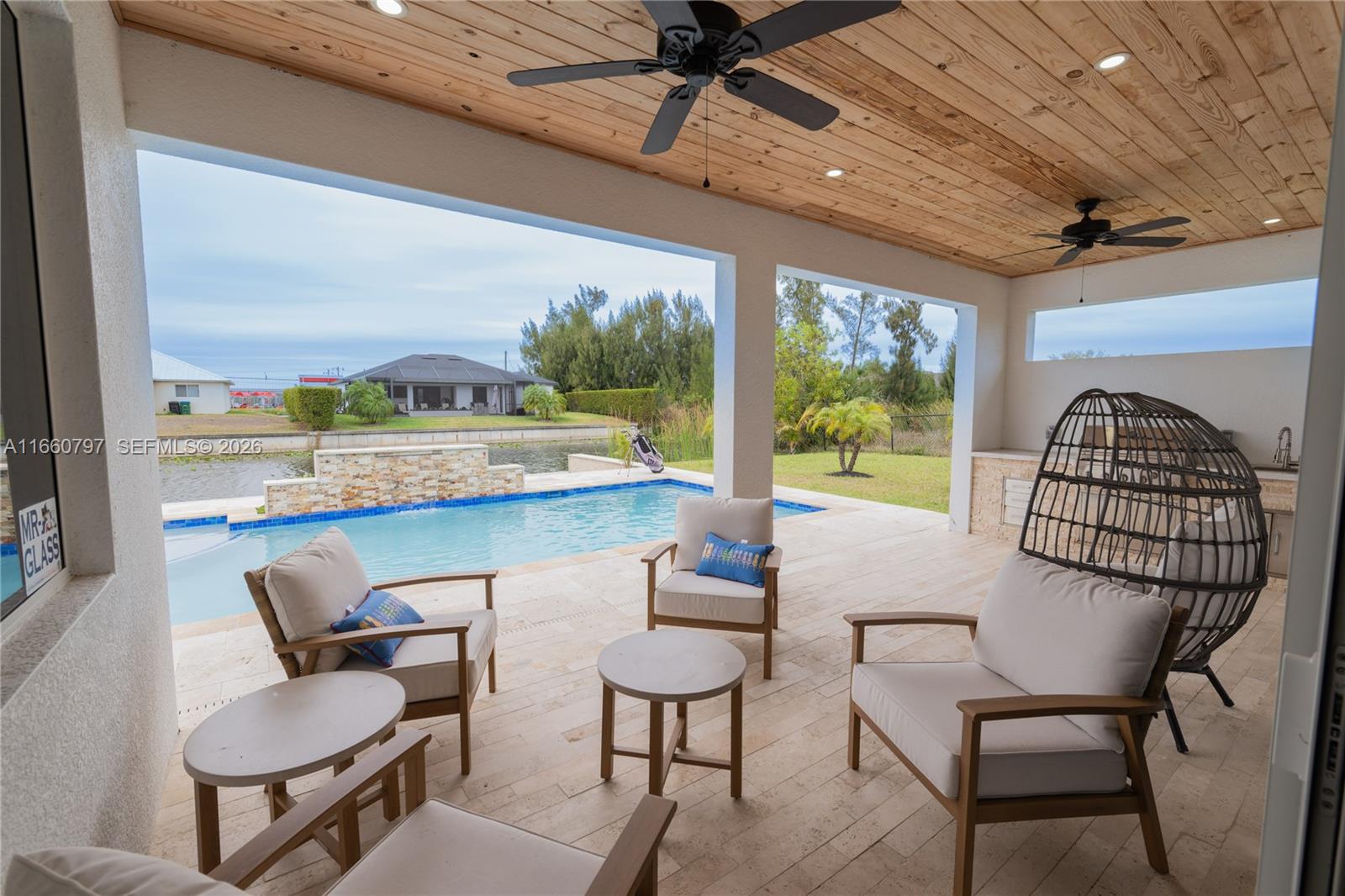 1528 SW 15th Ave, Cape Coral FL 33991