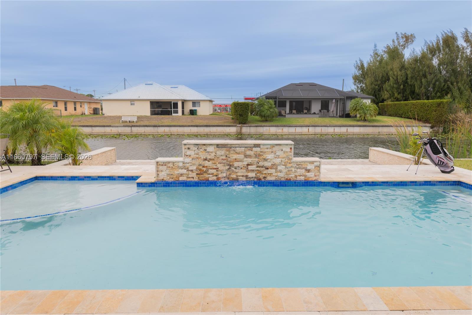 1528 SW 15th Ave, Cape Coral FL 33991