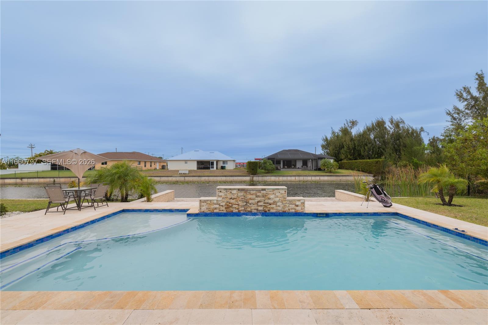 1528 SW 15th Ave, Cape Coral FL 33991