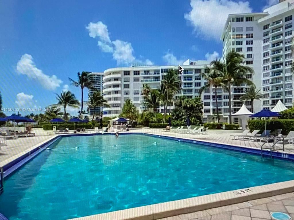 5151 Collins Ave #925, Miami Beach FL 33140