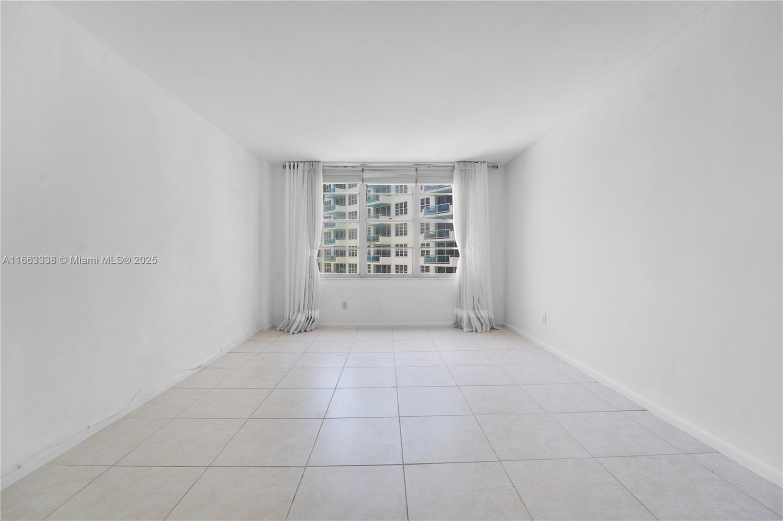 5151 Collins Ave #925, Miami Beach FL 33140