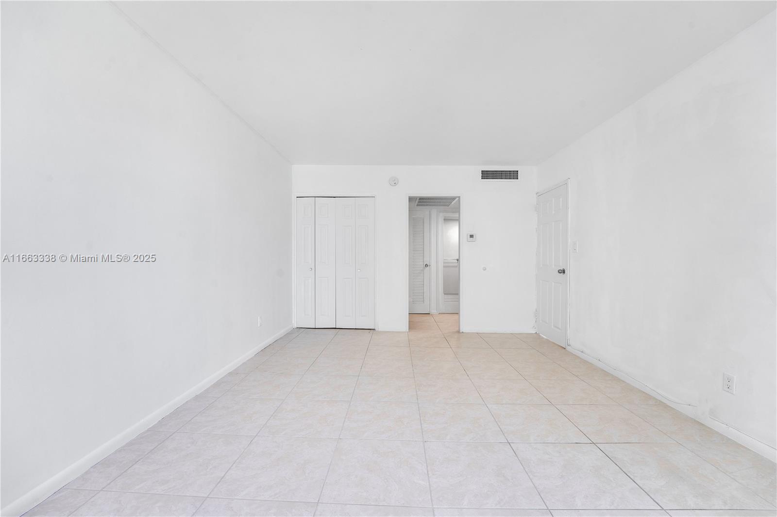 5151 Collins Ave #925, Miami Beach FL 33140