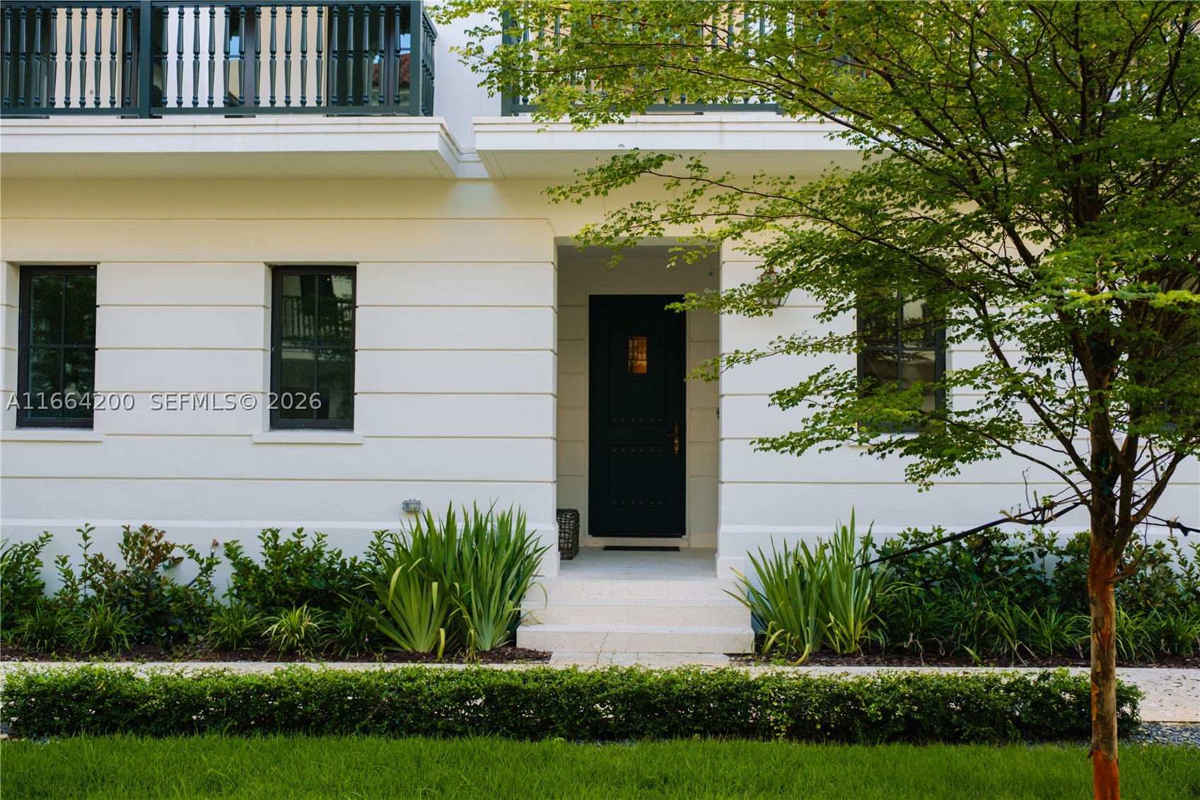 504 Malaga Ave #T14, Coral Gables FL 33134